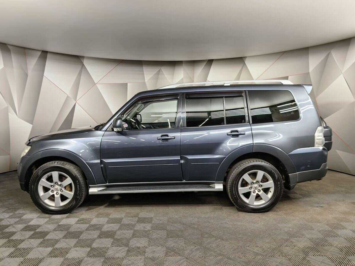 Mitsubishi Pajero с пробегом — 2008 год. Фото: #4