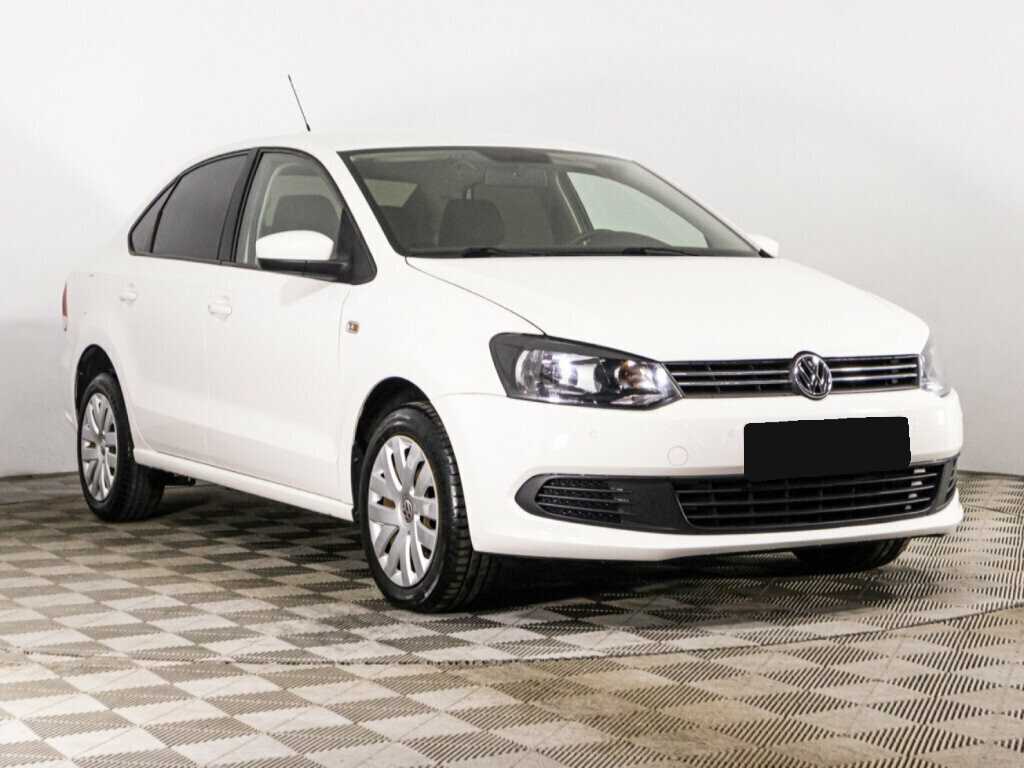 Volkswagen Polo с пробегом — 2013 год. Фото: #2