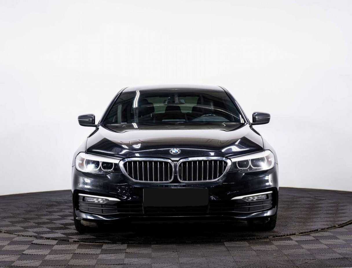 BMW 5 серии с пробегом — 2019 год. Фото: #1