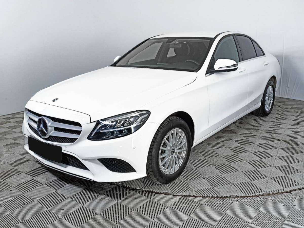 Mercedes-Benz C-Класс с пробегом — 2018 год. Фото: #0