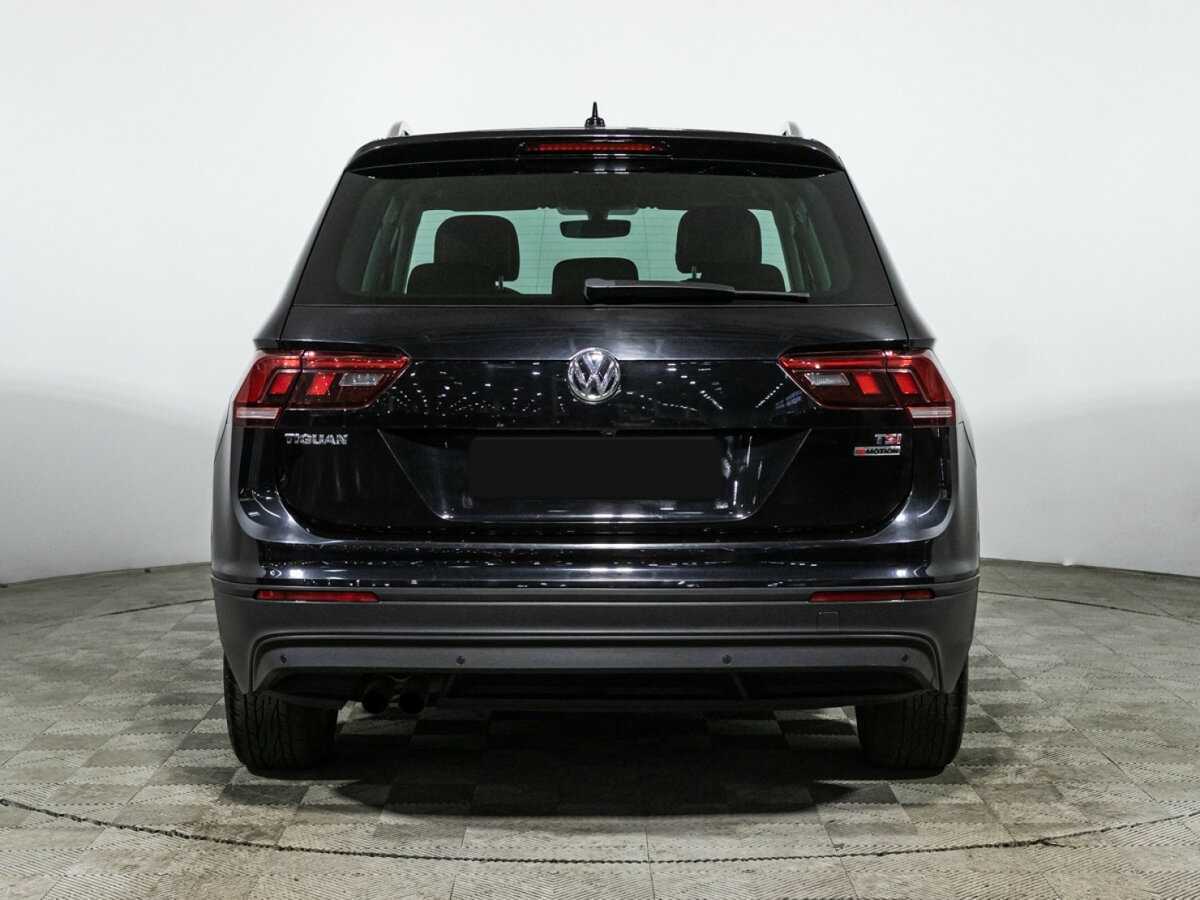 Volkswagen Tiguan с пробегом — 2017 год. Фото: #5