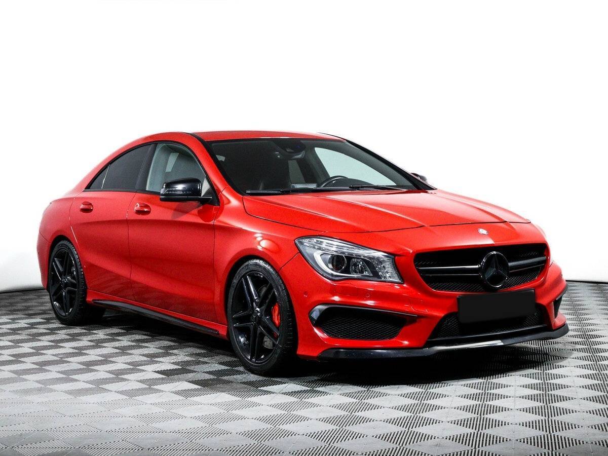 Mercedes-Benz CLA AMG с пробегом — 2013 год. Фото: #2