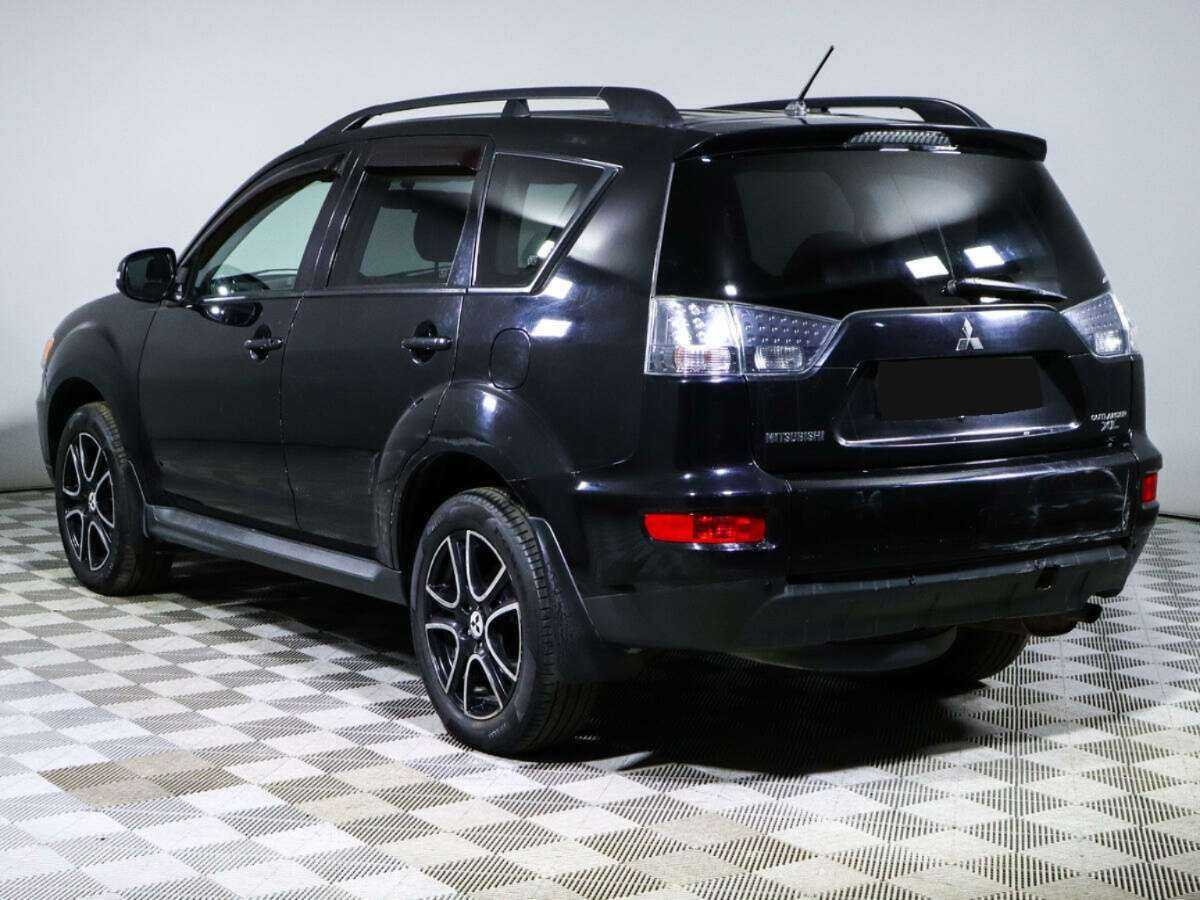Mitsubishi Outlander с пробегом — 2011 год. Фото: #5