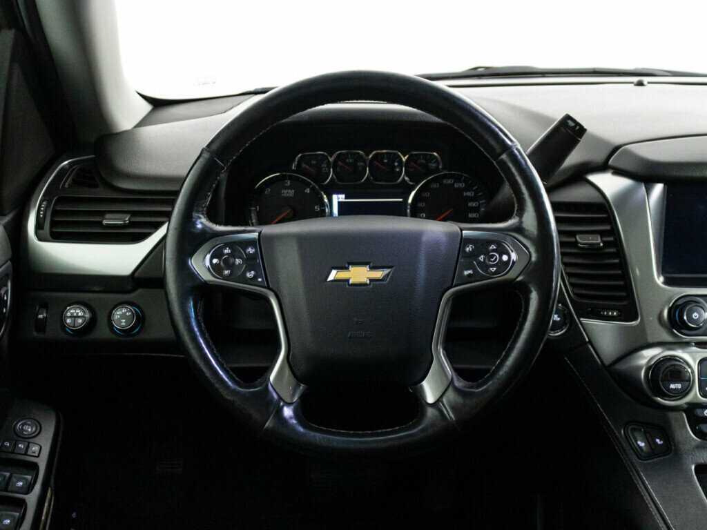 Chevrolet Tahoe с пробегом — 2016 год. Фото: #17