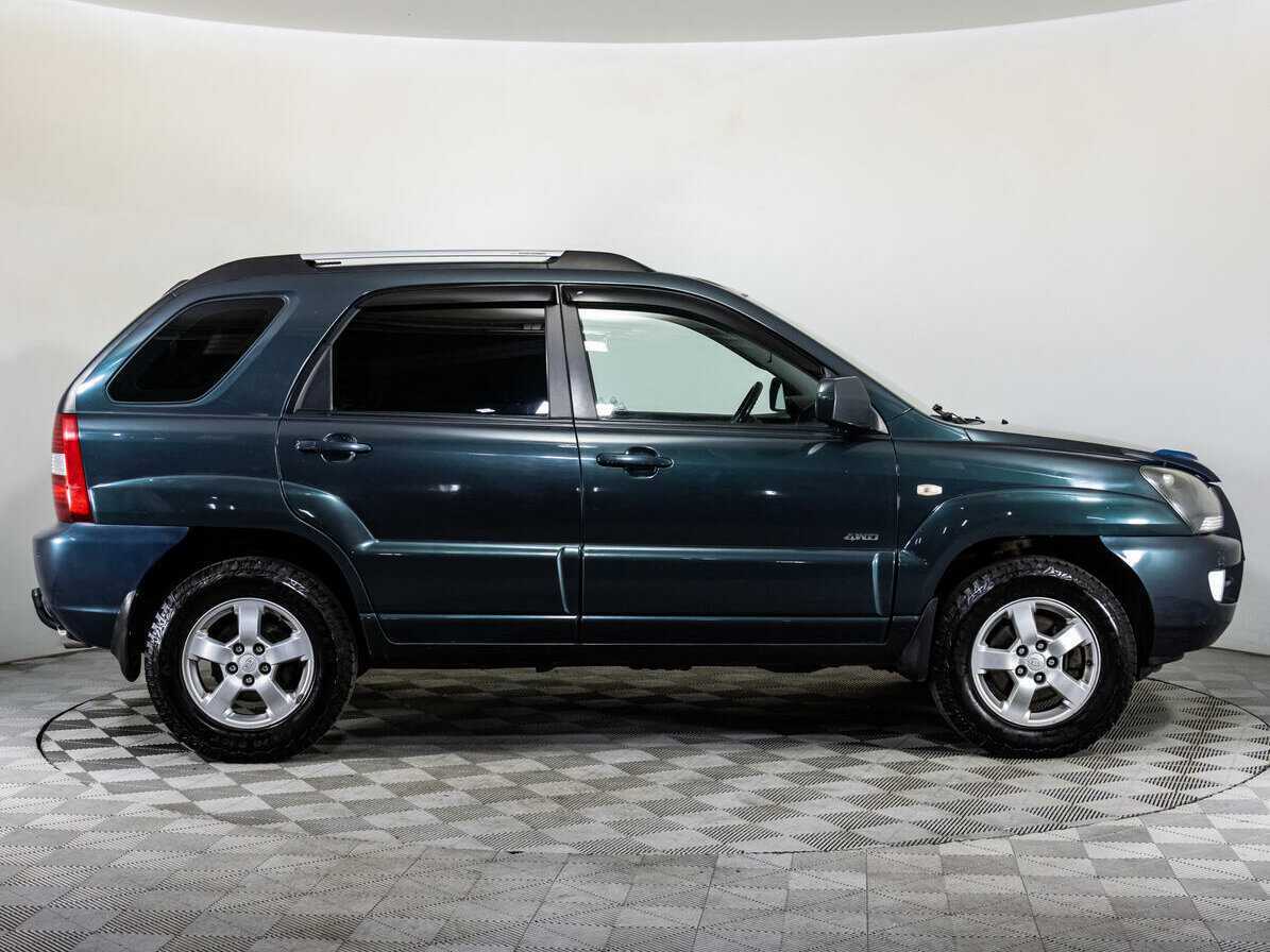 Kia Sportage с пробегом — 2008 год. Фото: #3