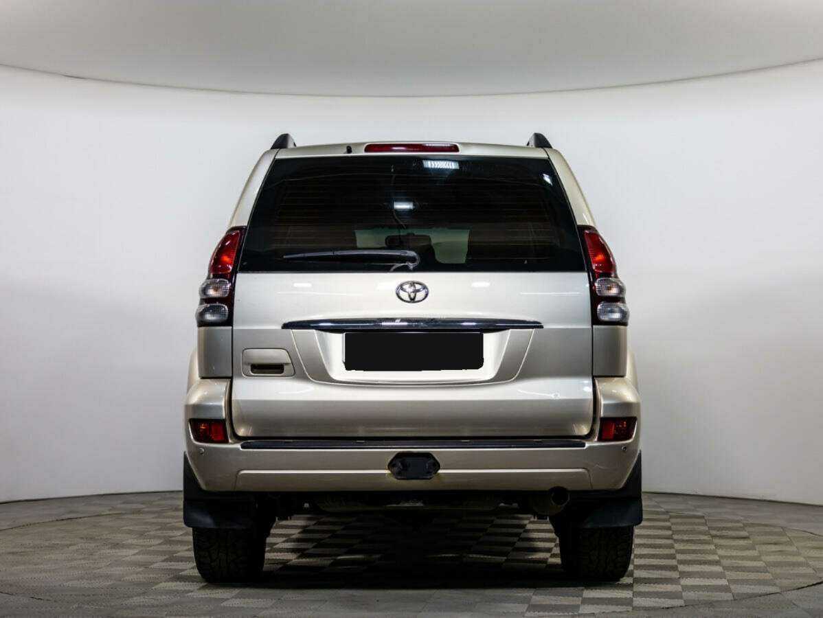 Toyota Land Cruiser Prado с пробегом — 2008 год. Фото: #4