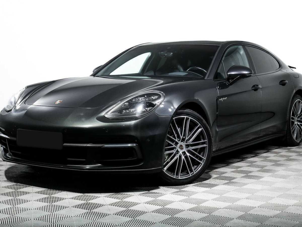 Porsche Panamera с пробегом — 2019 год. Фото: #0