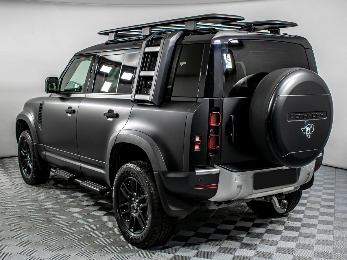 Land Rover Defender с пробегом — 2021 год. Фото: #6