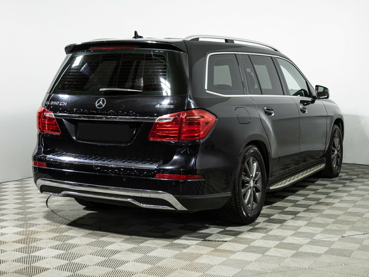Mercedes-Benz GL-Класс с пробегом — 2013 год. Фото: #3