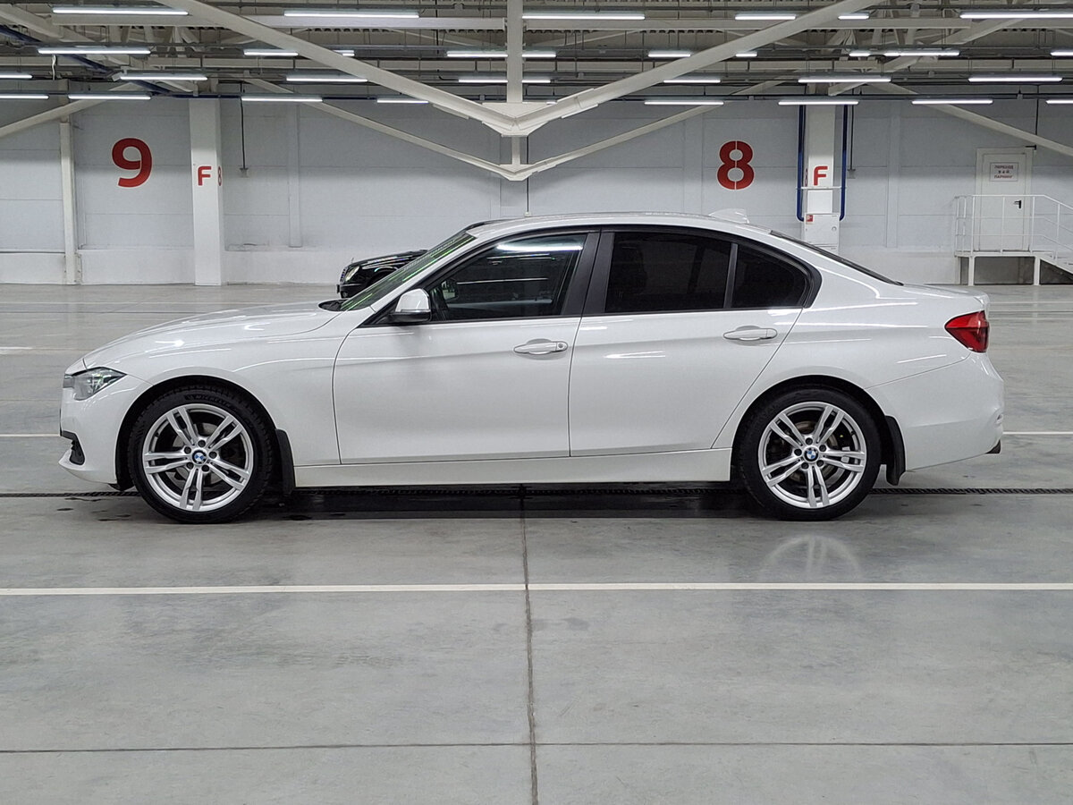 BMW 3 серии с пробегом — 2015 год. Фото: #7