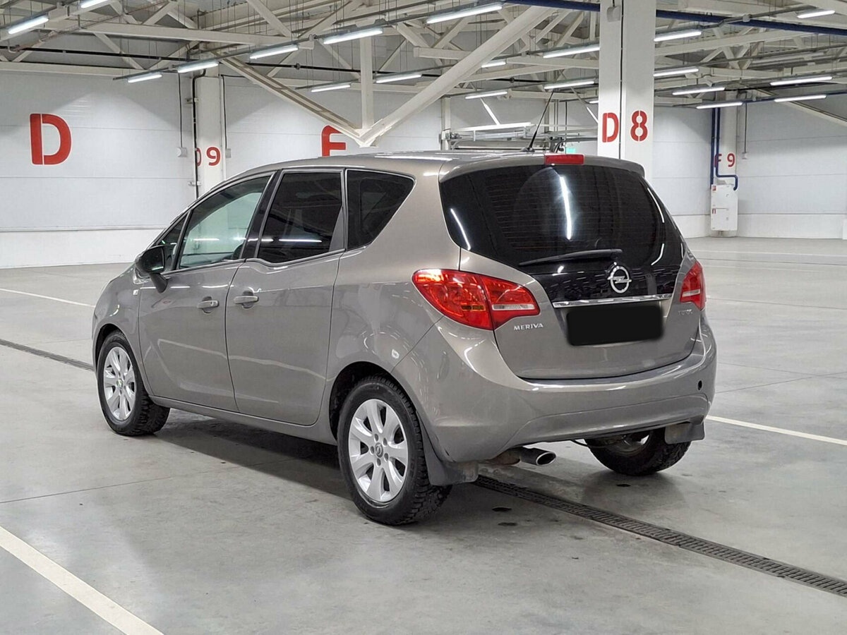 Opel Meriva с пробегом — 2012 год. Фото: #6