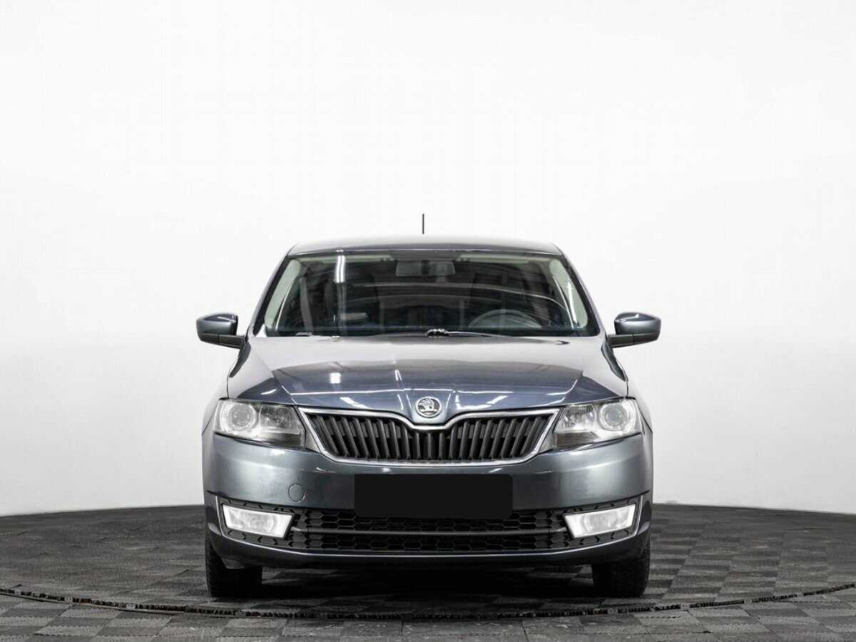 Skoda Rapid с пробегом — 2014 год. Фото: #1