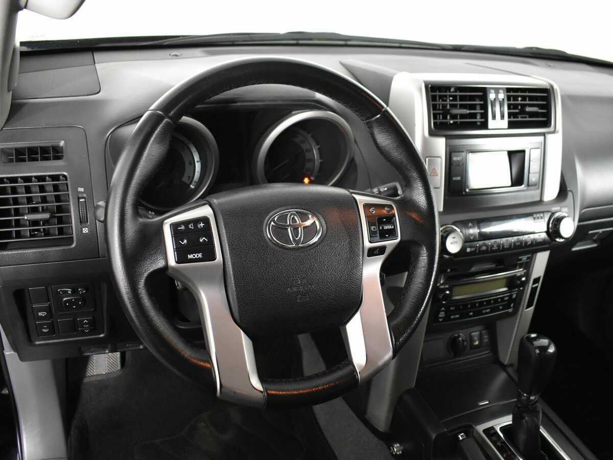 Toyota Land Cruiser Prado с пробегом — 2010 год. Фото: #6