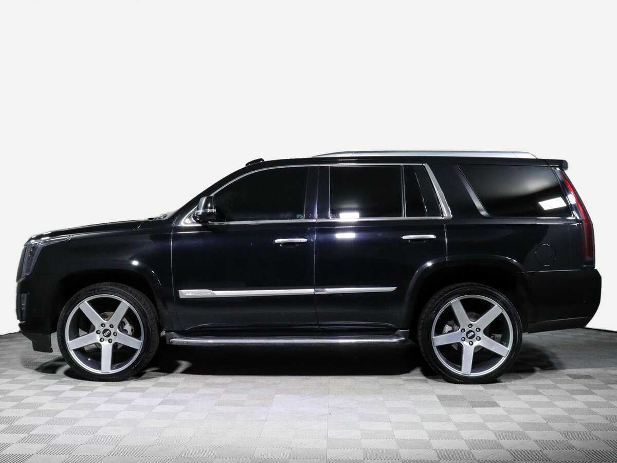 Cadillac Escalade с пробегом — 2018 год. Фото: #4