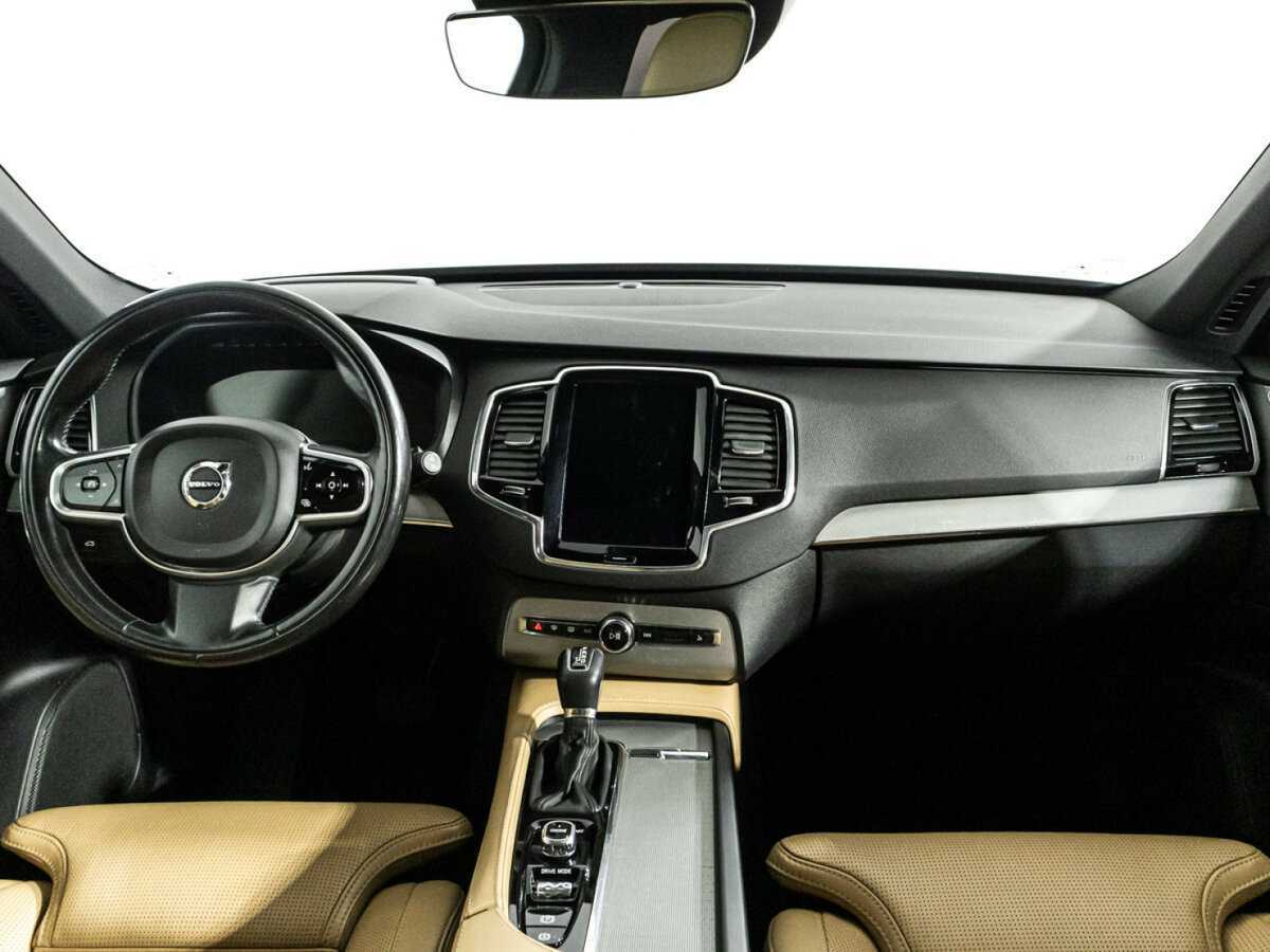 Volvo XC90 с пробегом — 2017 год. Фото: #11