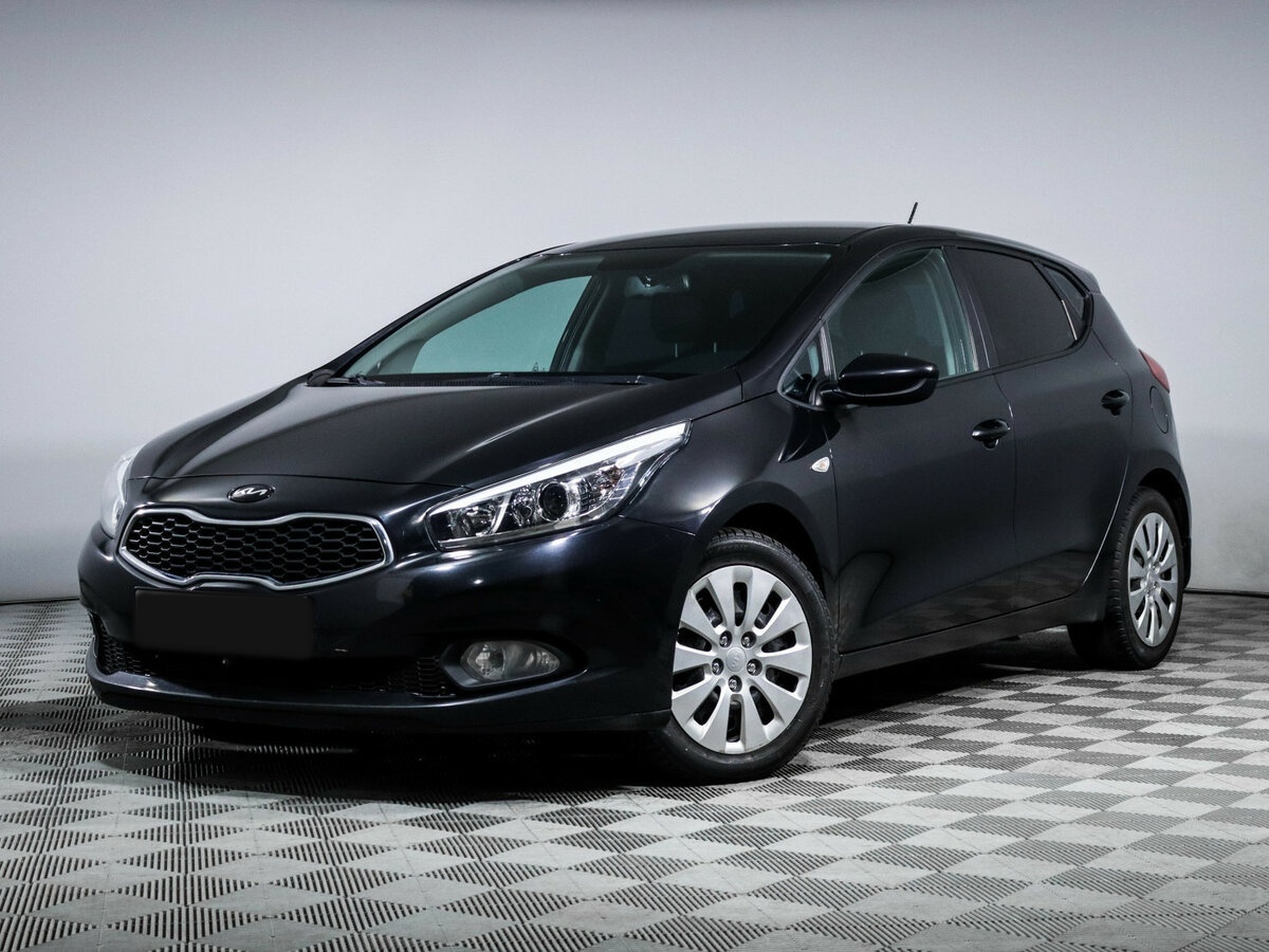 Kia Ceed с пробегом — 2015 год. Фото: #0