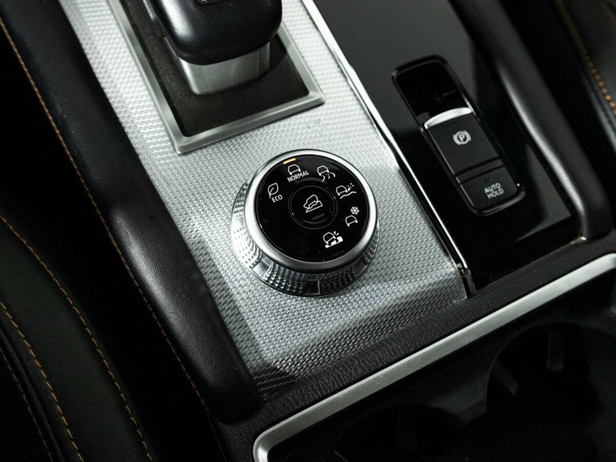 Mitsubishi Outlander с пробегом — 2023 год. Фото: #22