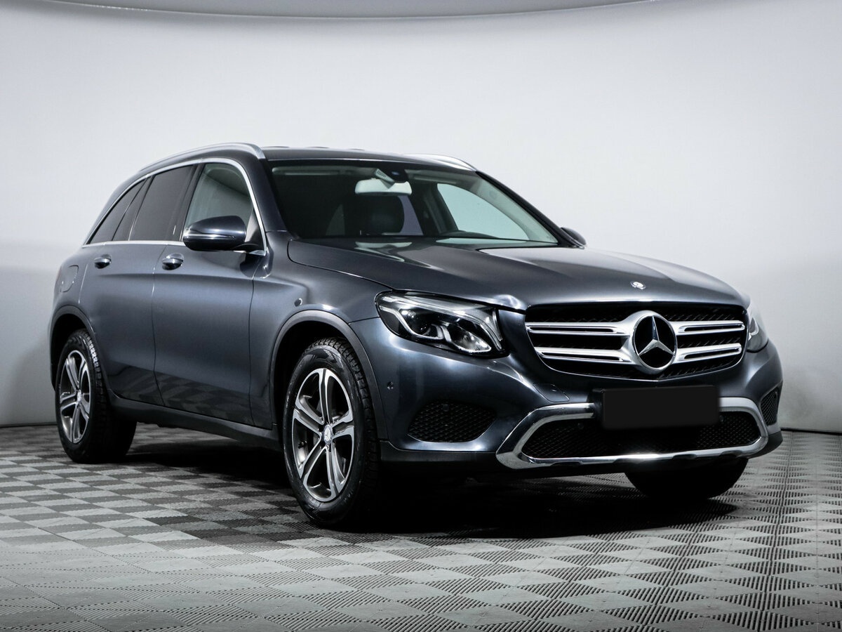 Mercedes-Benz GLC с пробегом — 2016 год. Фото: #2