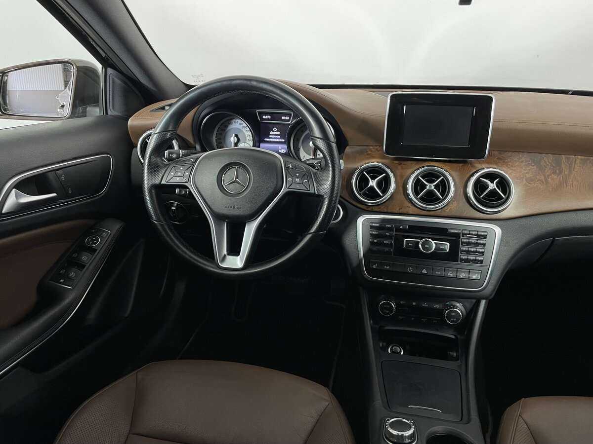 Mercedes-Benz GLA с пробегом — 2014 год. Фото: #10