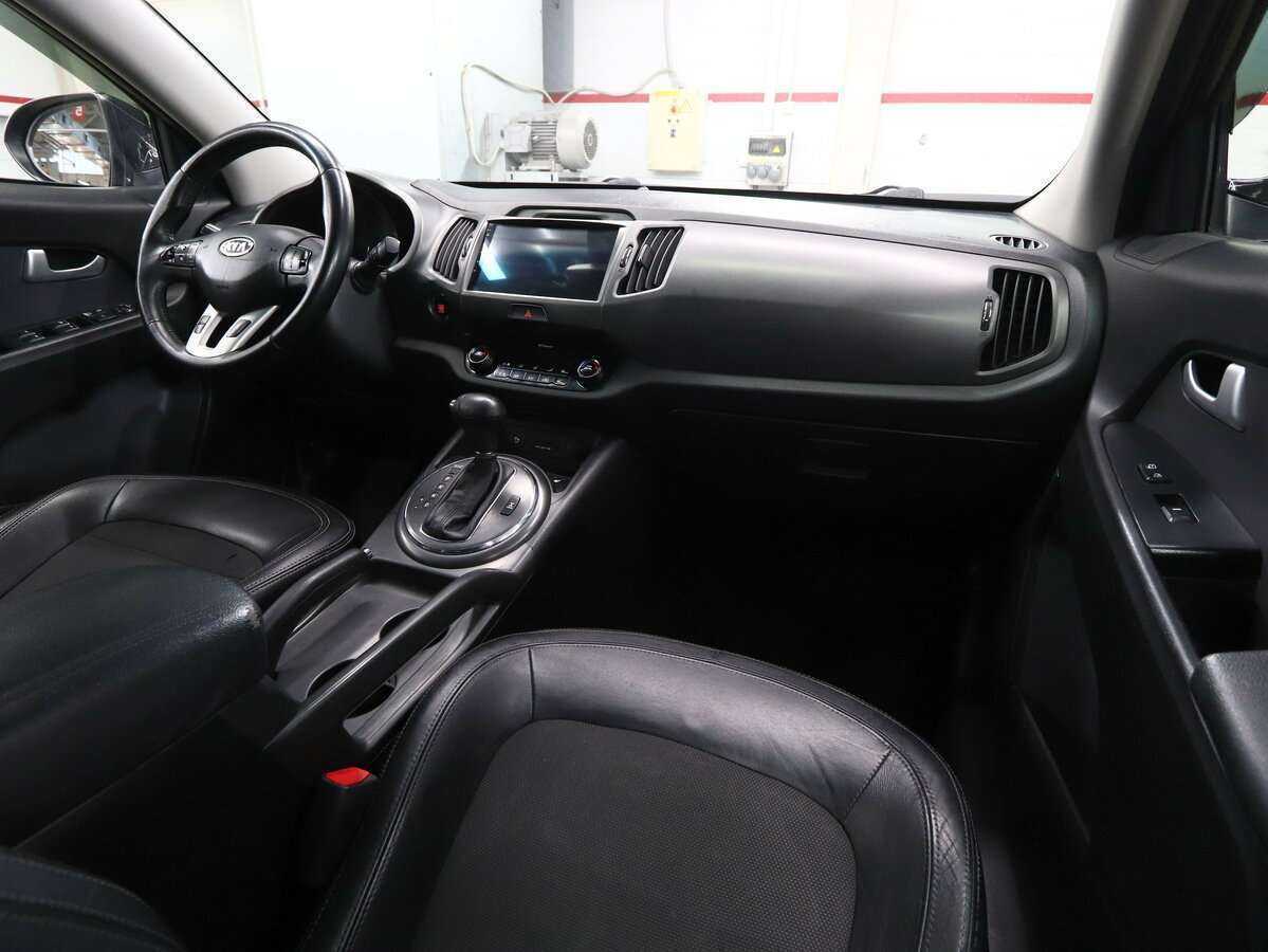 Kia Sportage с пробегом — 2011 год. Фото: #12