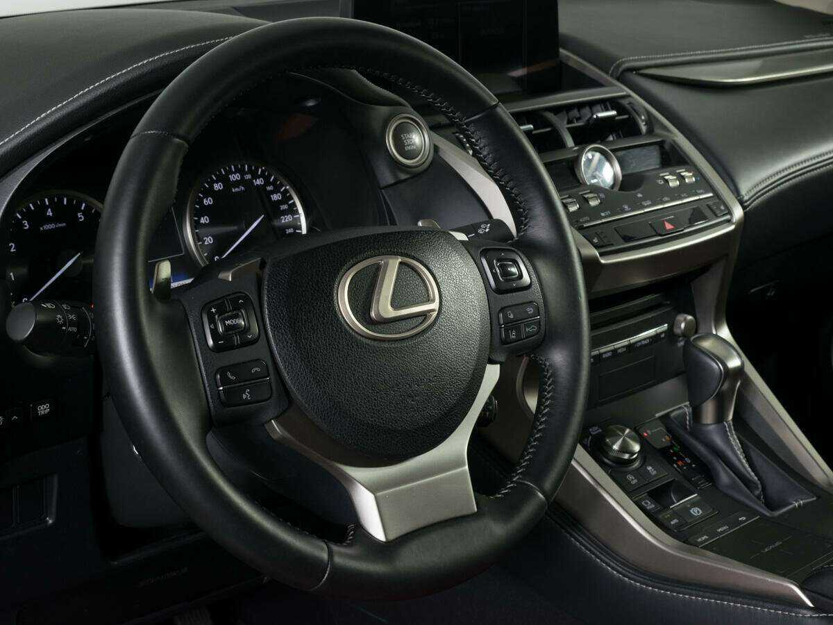 Lexus NX с пробегом — 2021 год. Фото: #13