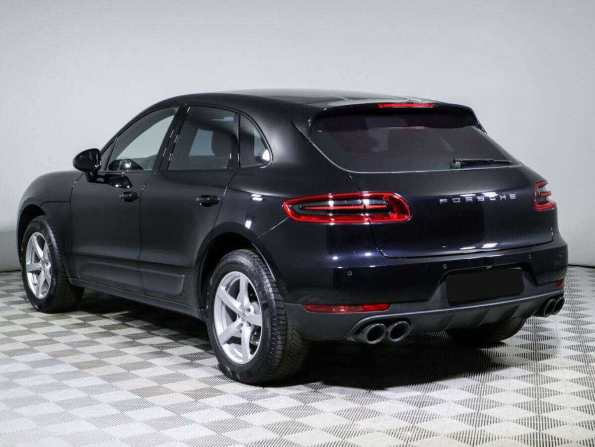 Porsche Macan с пробегом — 2015 год. Фото: #6