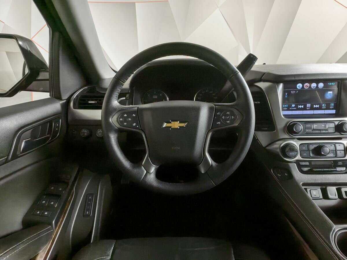 Chevrolet Tahoe с пробегом — 2017 год. Фото: #14