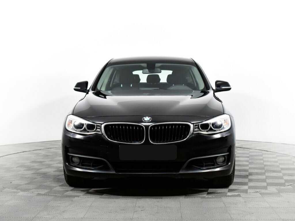 BMW 3 серии с пробегом — 2016 год. Фото: #1