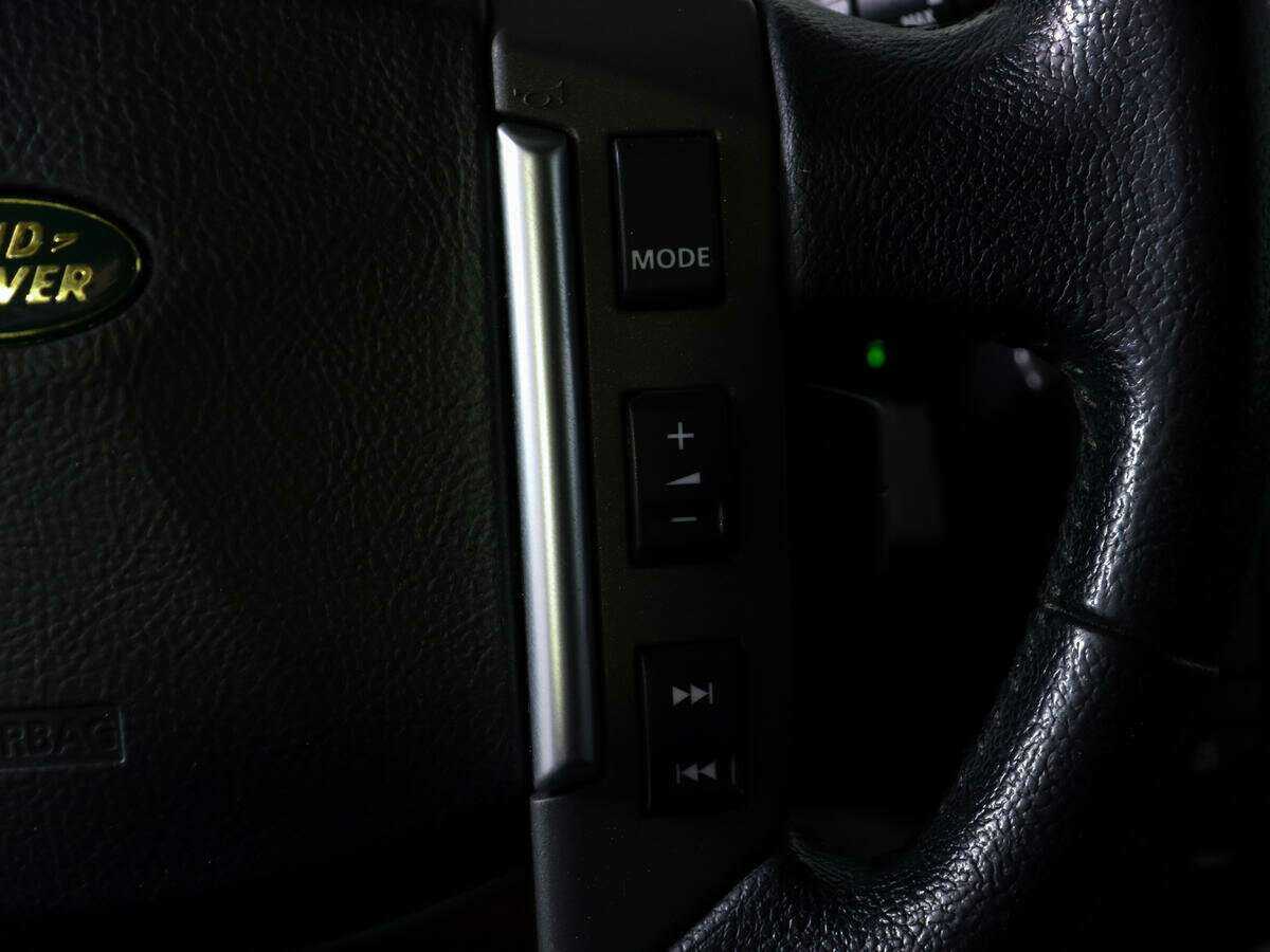 Land Rover Freelander с пробегом — 2008 год. Фото: #17