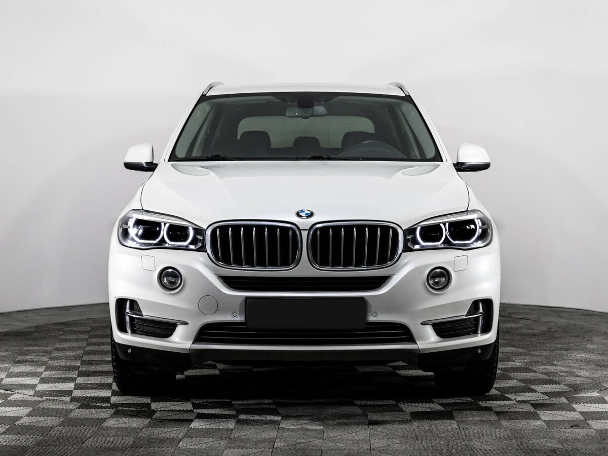BMW X5 с пробегом — 2016 год. Фото: #1