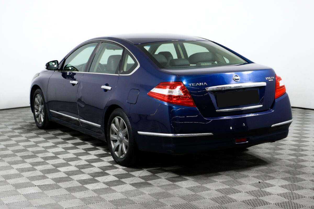 Nissan Teana с пробегом — 2008 год. Фото: #6