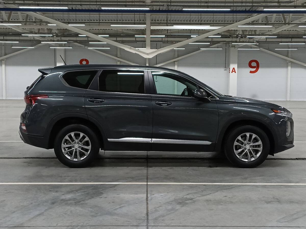 Hyundai Santa Fe с пробегом — 2020 год. Фото: #3