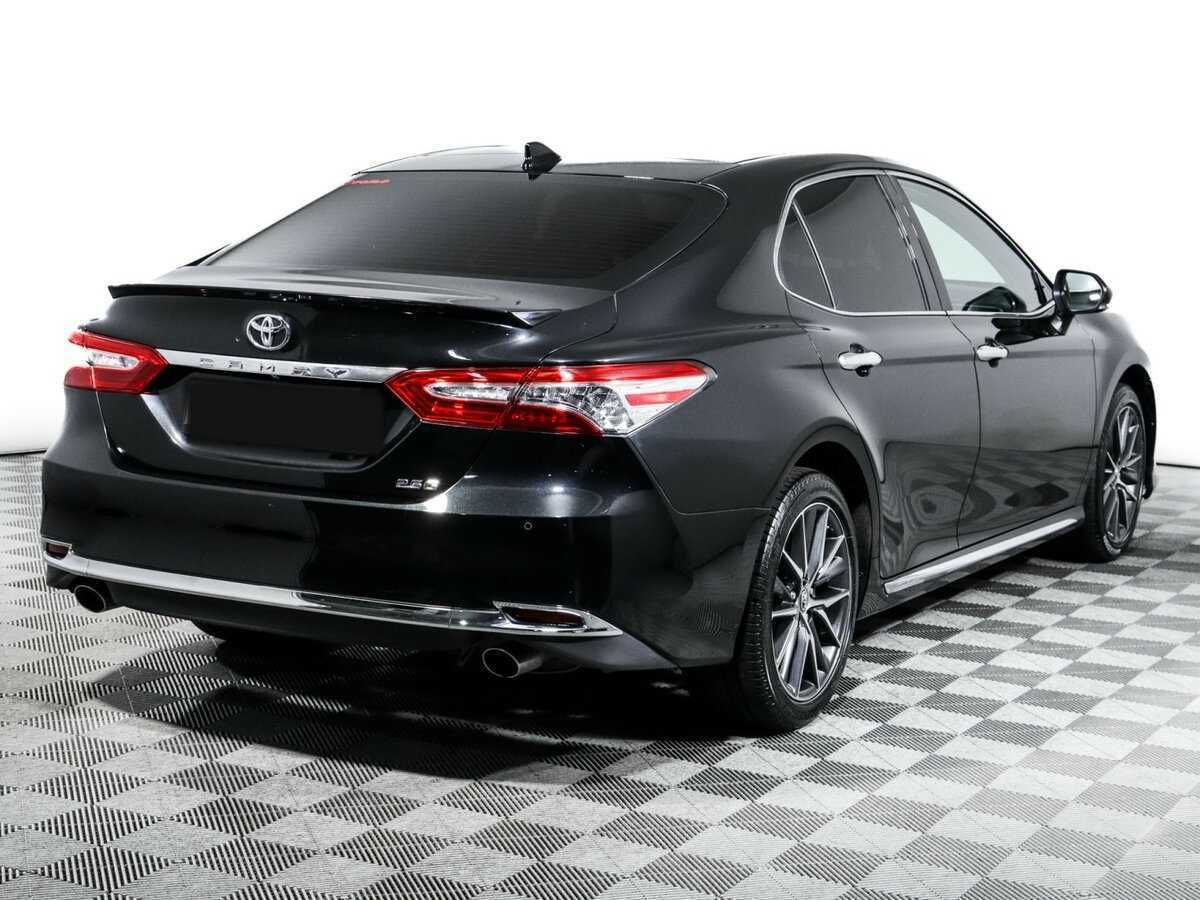 Toyota Camry с пробегом — 2023 год. Фото: #4