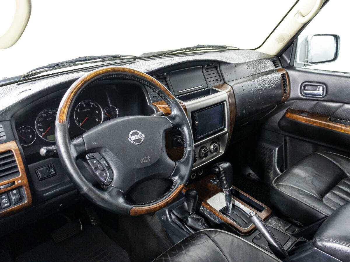 Nissan Patrol с пробегом — 2007 год. Фото: #8
