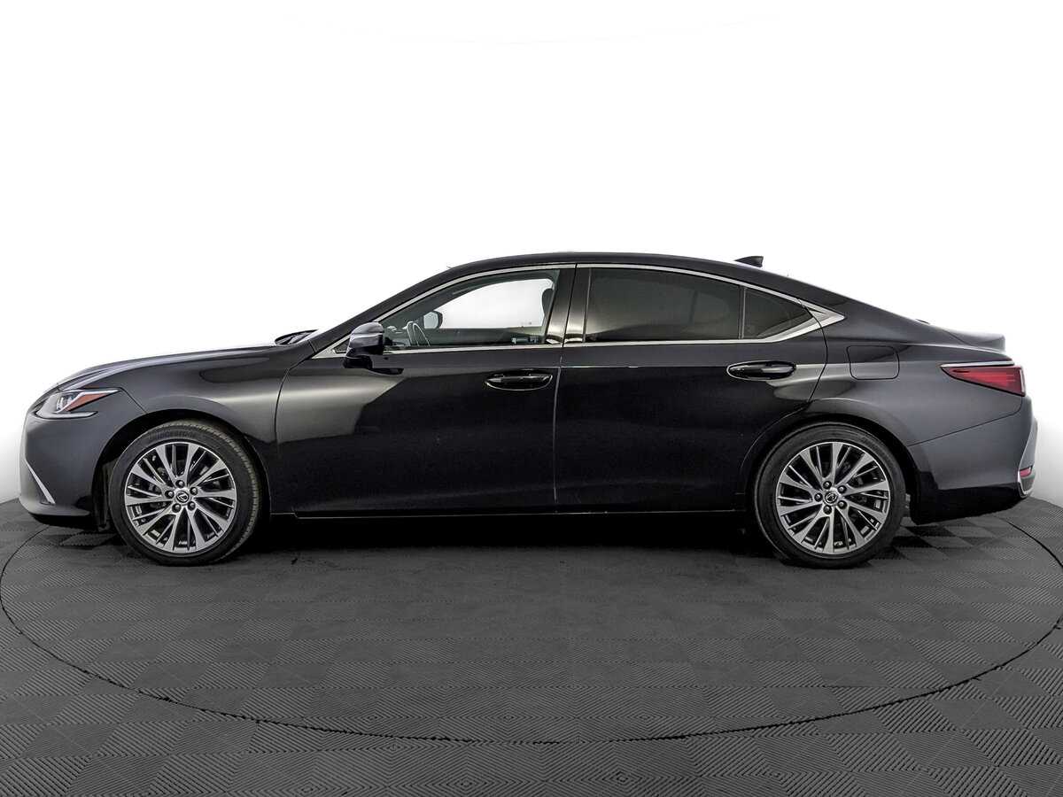 Lexus ES с пробегом — 2020 год. Фото: #7