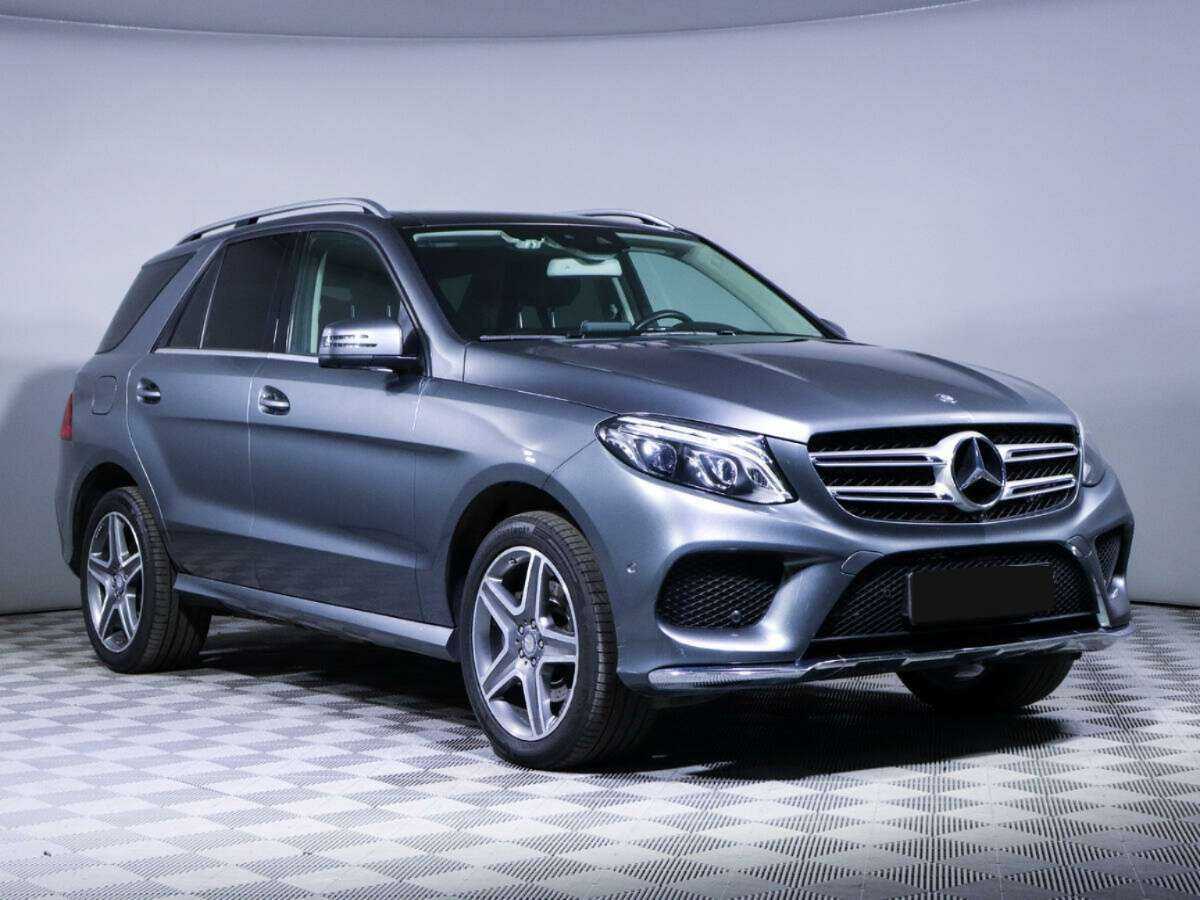 Mercedes-Benz GLE с пробегом — 2016 год. Фото: #2