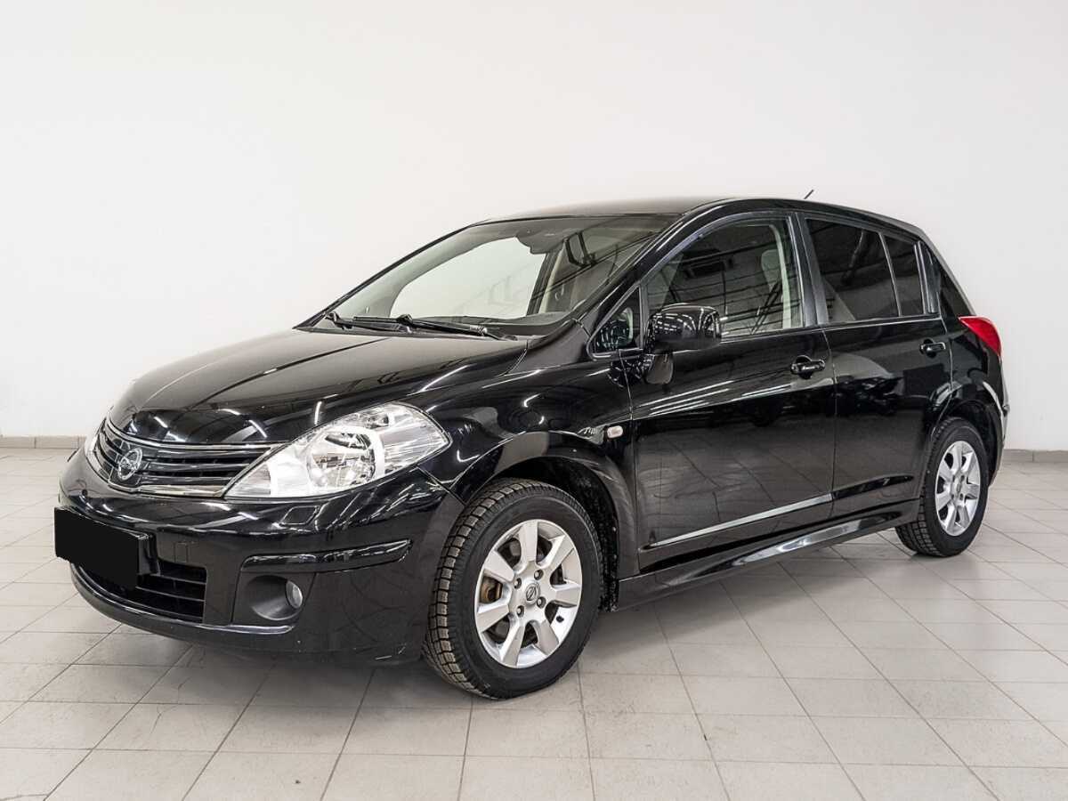 Nissan Tiida с пробегом — 2010 год. Фото: #0