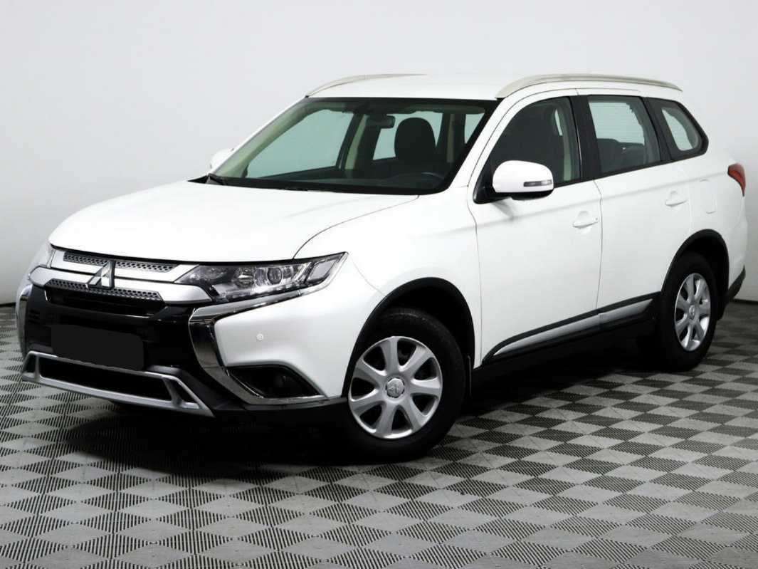 Mitsubishi Outlander с пробегом — 2021 год. Фото: #0