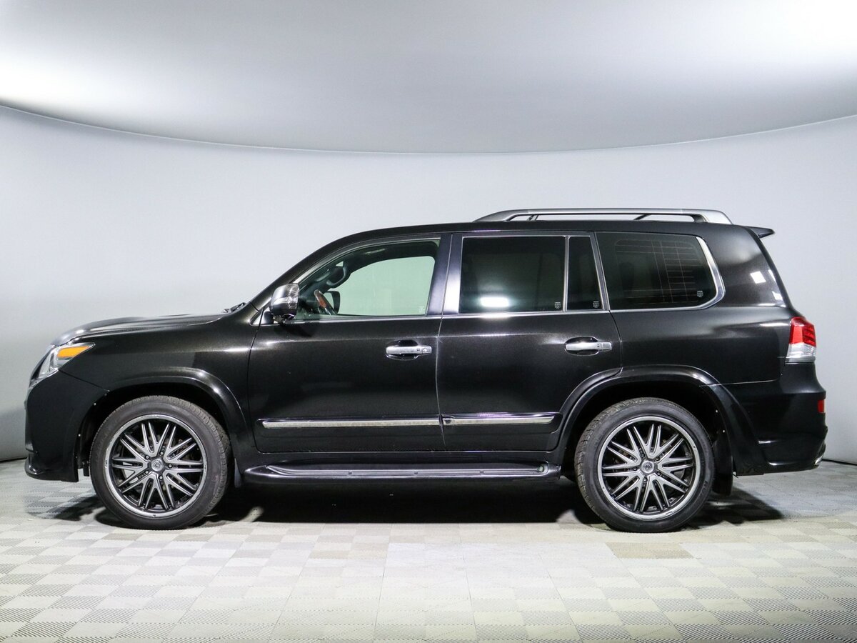Lexus LX с пробегом — 2015 год. Фото: #7