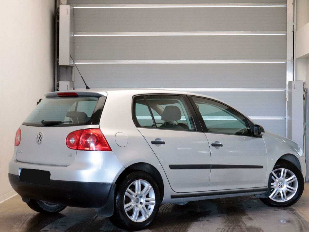 Volkswagen Golf с пробегом — 2007 год. Фото: #3