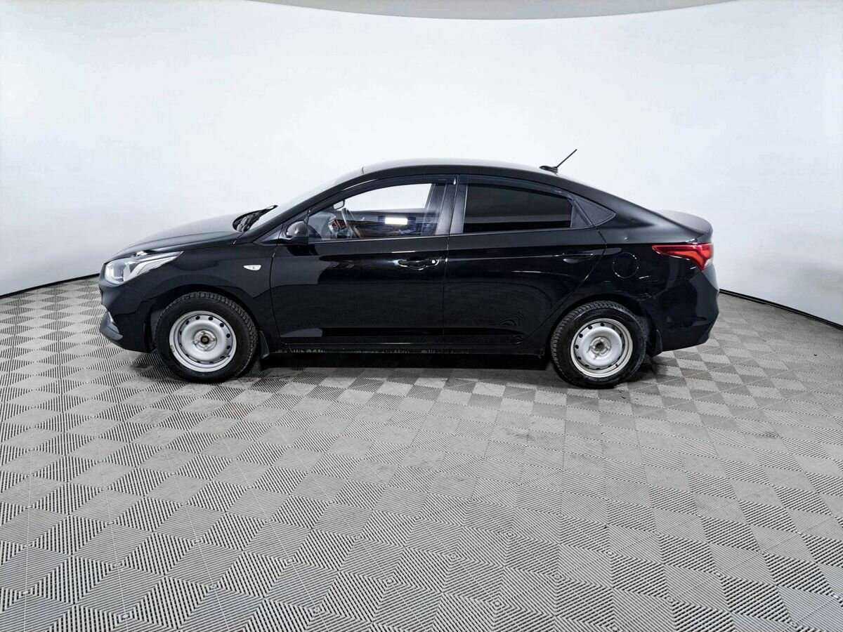 Hyundai Solaris с пробегом — 2018 год. Фото: #7
