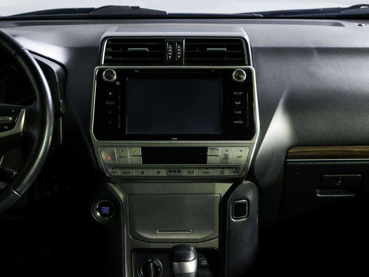 Toyota Land Cruiser Prado с пробегом — 2019 год. Фото: #11