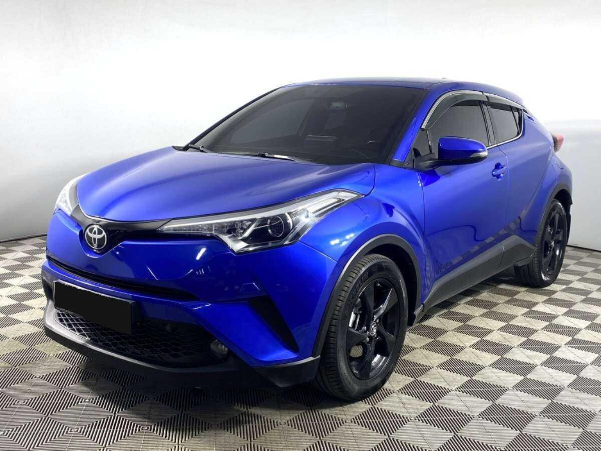 Toyota C-HR с пробегом — 2019 год. Фото: #0