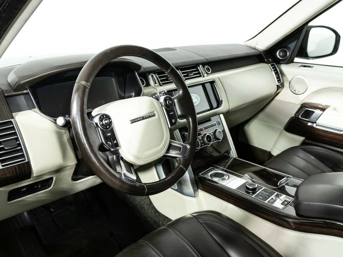 Land Rover Range Rover с пробегом — 2015 год. Фото: #8