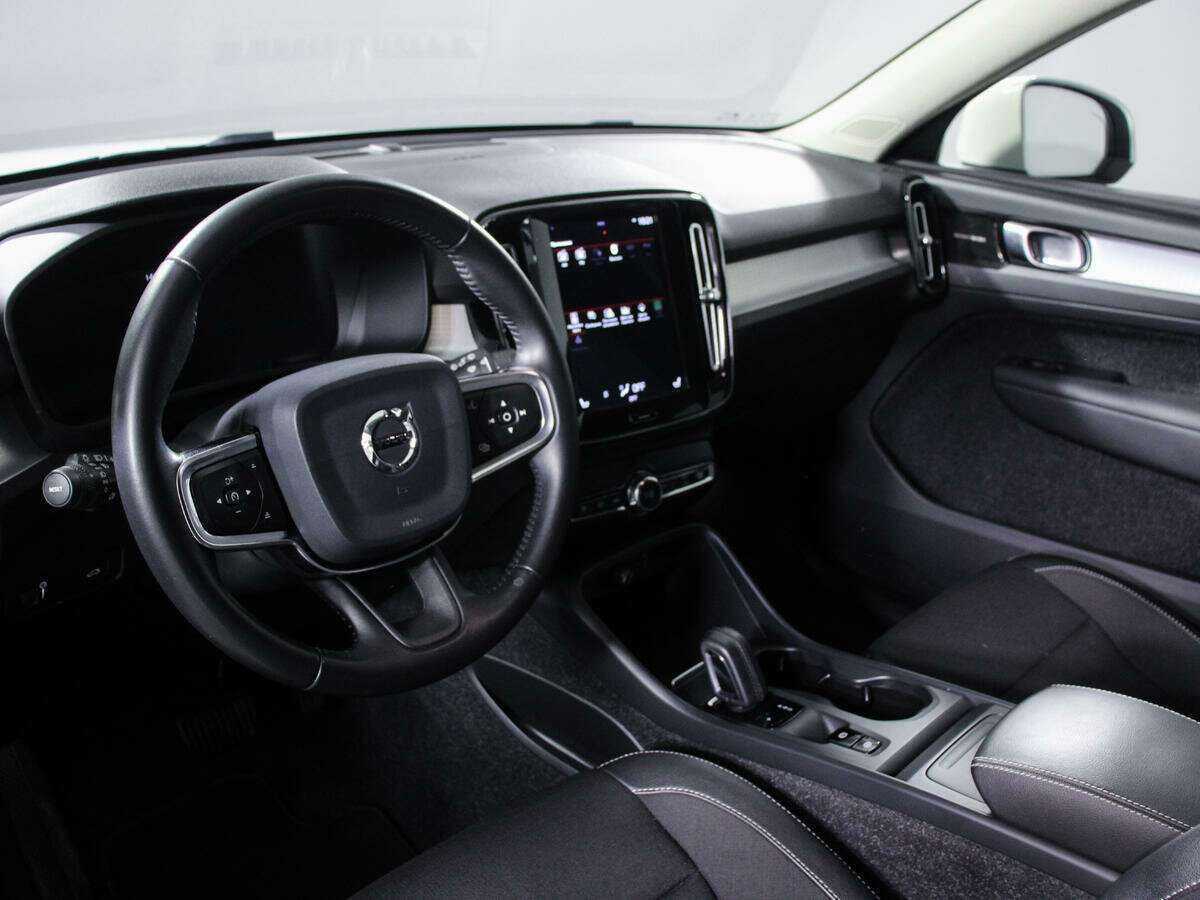 Volvo XC40 с пробегом — 2019 год. Фото: #13