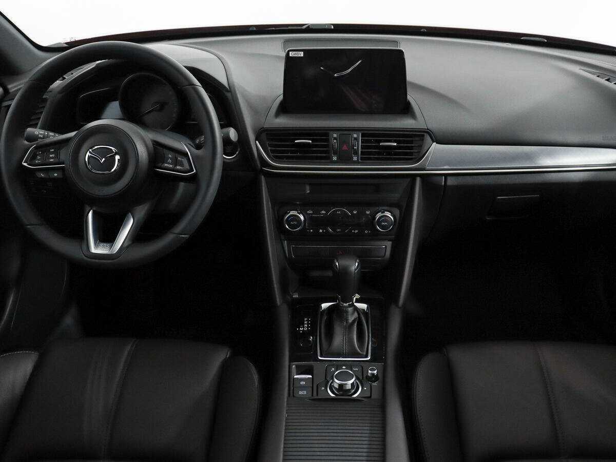 Mazda CX-4 с пробегом — 2023 год. Фото: #11