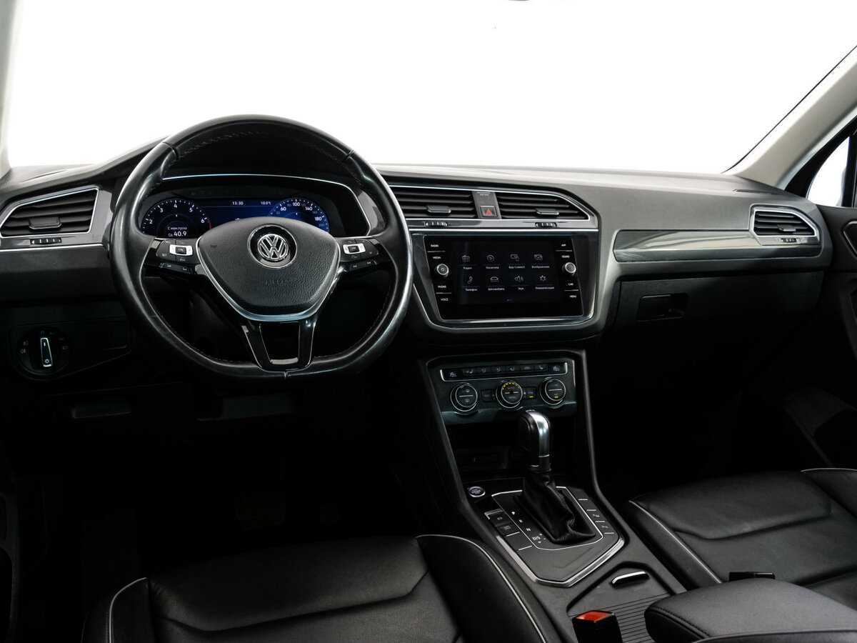 Volkswagen Tiguan с пробегом — 2017 год. Фото: #8