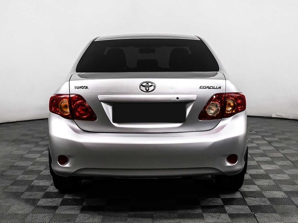 Toyota Corolla с пробегом — 2008 год. Фото: #5