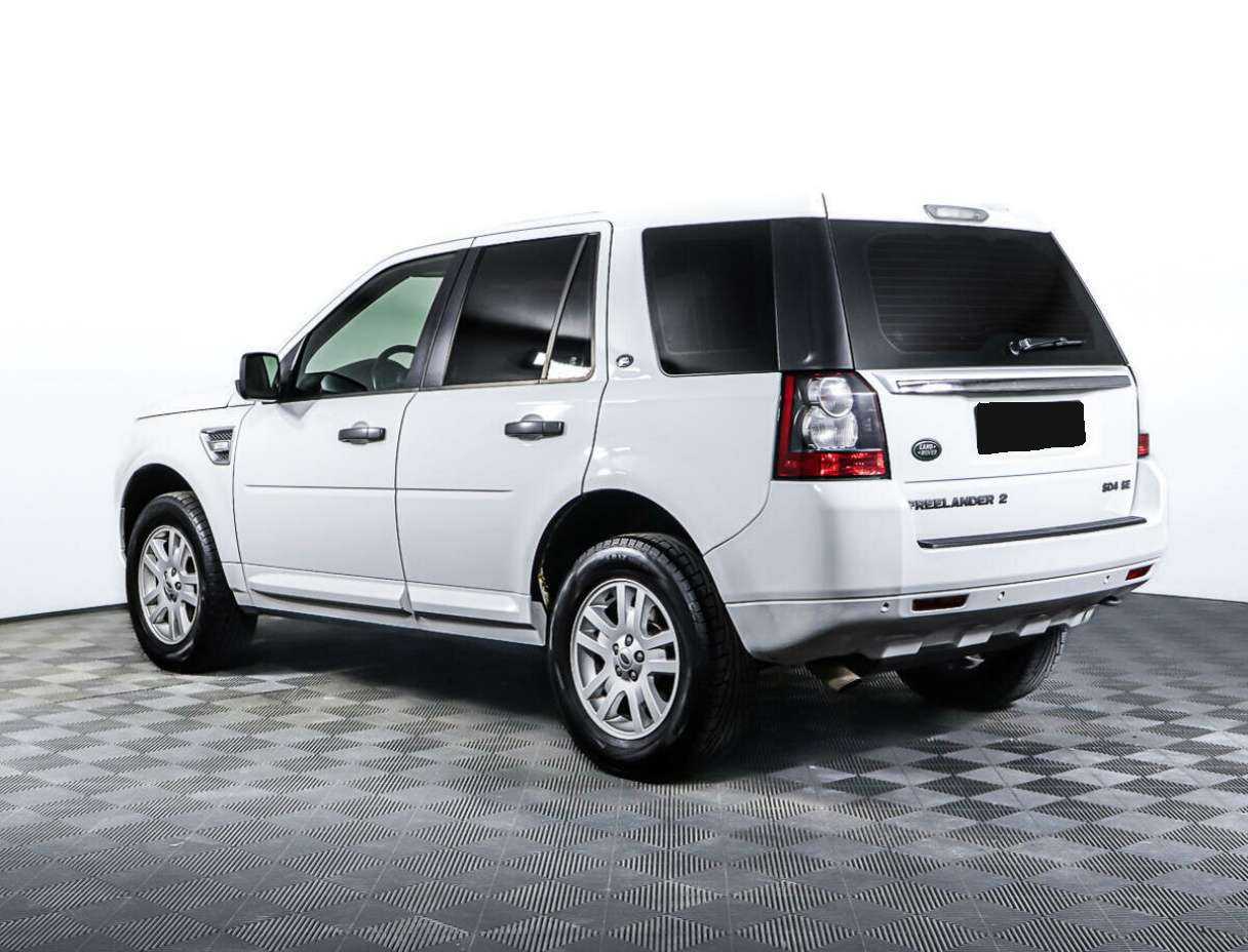 Land Rover Freelander с пробегом — 2012 год. Фото: #6