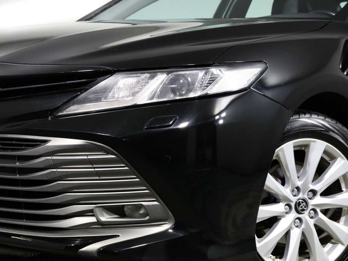Toyota Camry с пробегом — 2019 год. Фото: #15